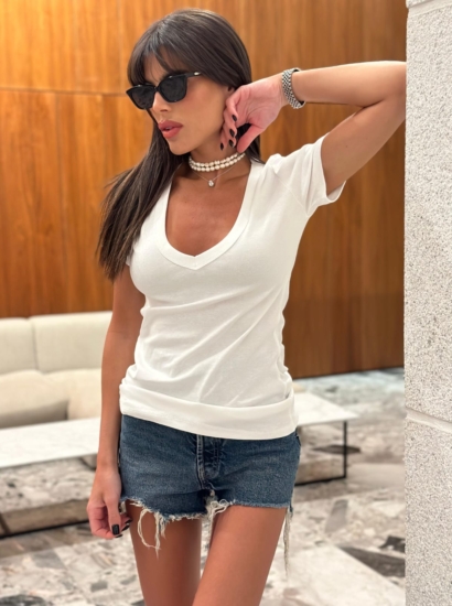 בייסיק וי קצר