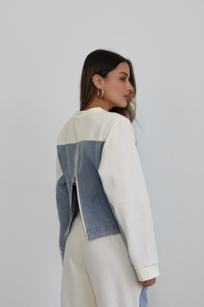 6e5bdd3e 98aa 4d04 8dbc 8ccbb3a77869