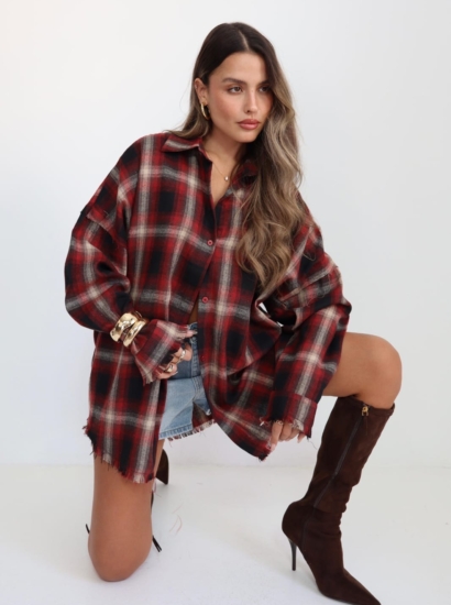 חולצה משבצת