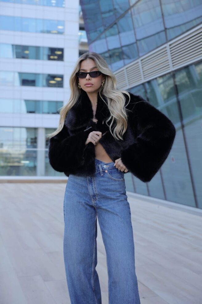 B349474e Ec77 4ec4 Ac5e 8acc8b2a3a12