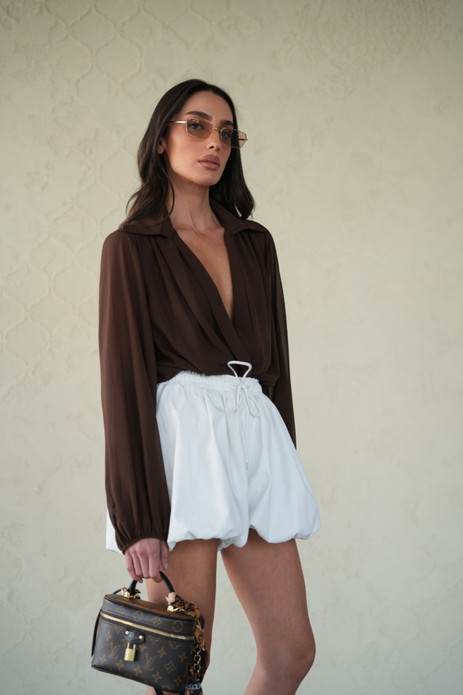 12e7f7ba B898 423a A6ff E6f2e0f74918