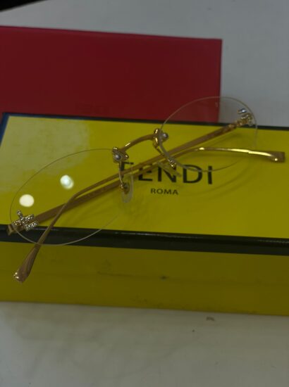 משקפ FANDI