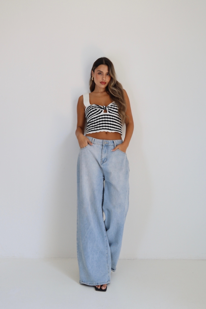 Db2c352c Caf9 47d7 8494 2f6fc7b69071