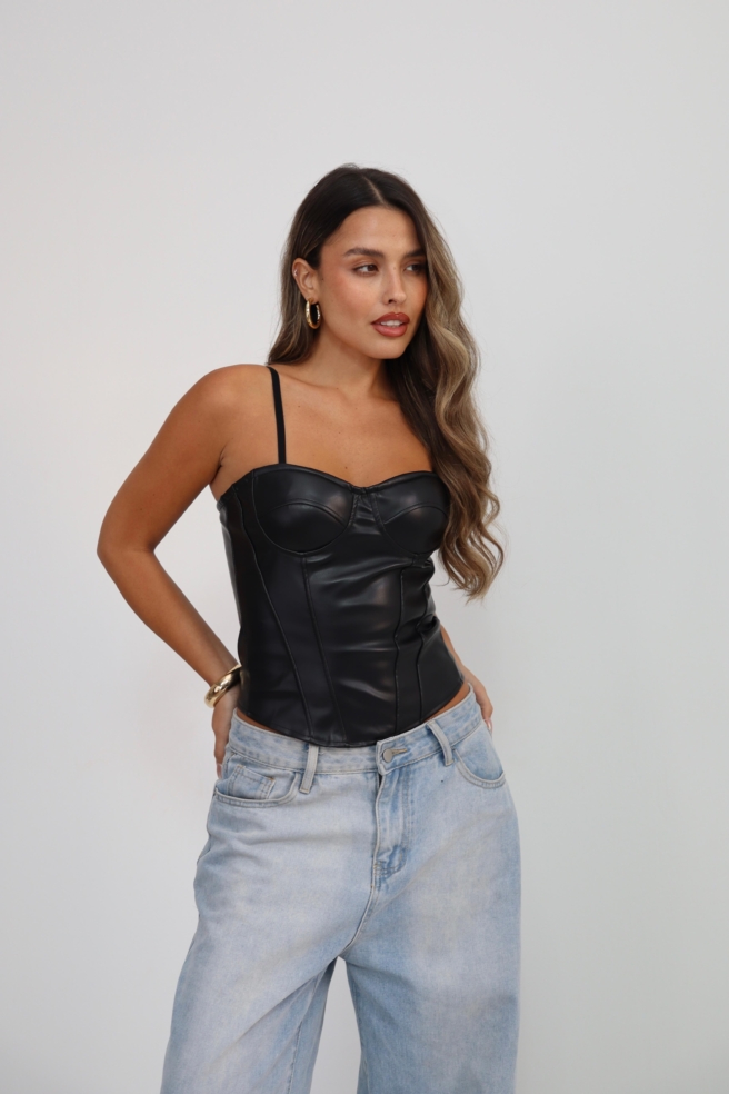 0fa5ffec 8da9 45f0 B559 E54f5f57c833