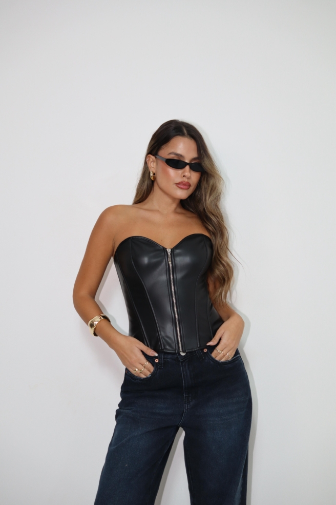 31c2d74e Ac1c 4a06 B1b9 50294cae2317