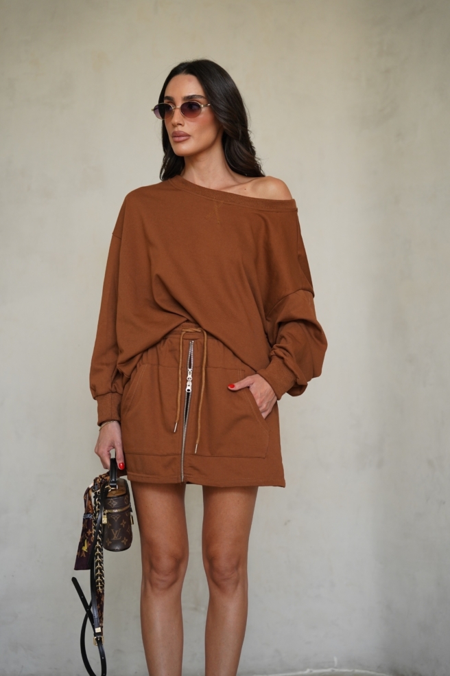 78e8001d 51c8 4bb8 B338 Eed87b72e44e