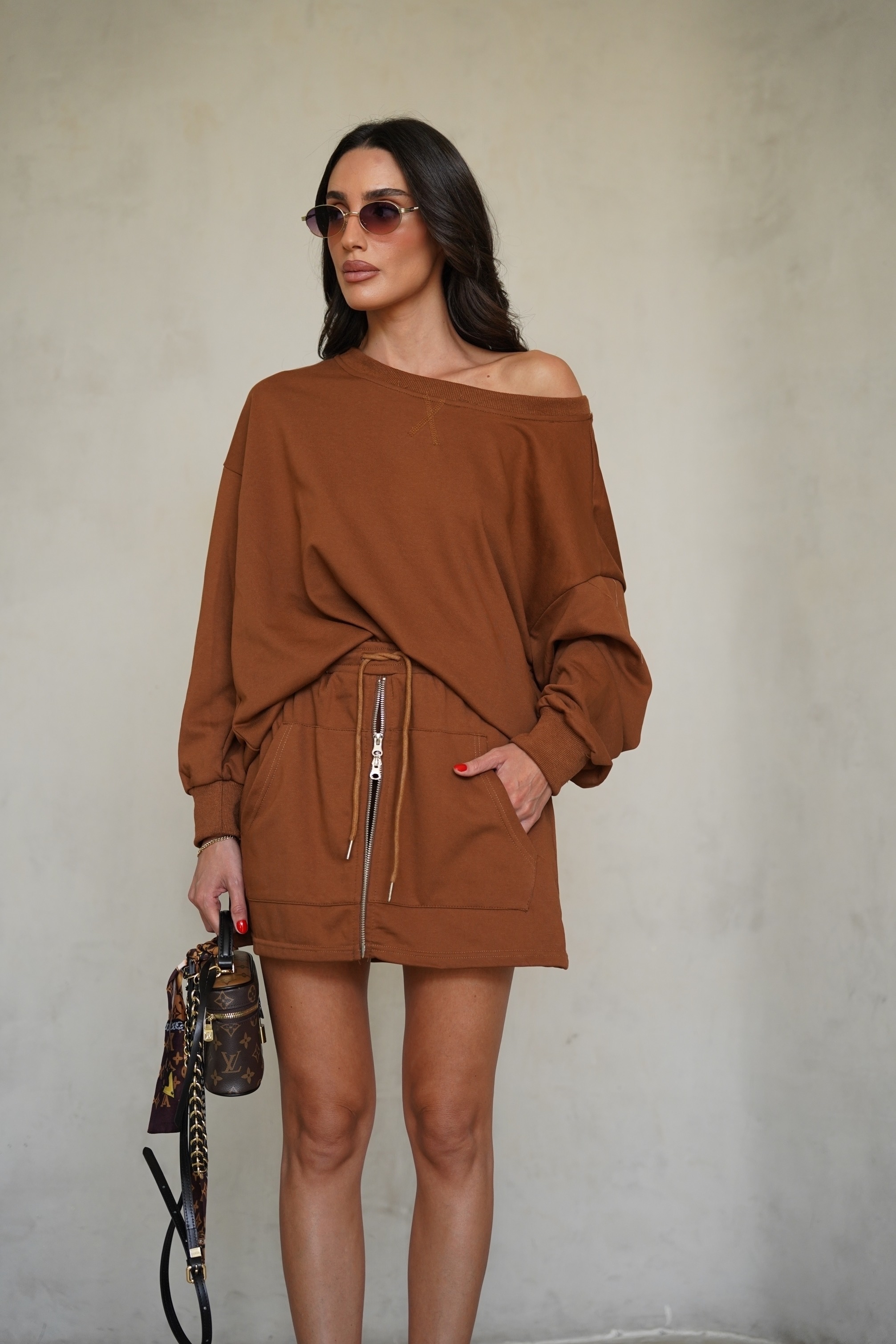 78e8001d 51c8 4bb8 B338 Eed87b72e44e