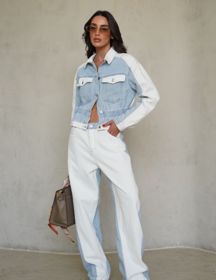 8c076463 83ba 4d4a 971e 03c2b38a4dce