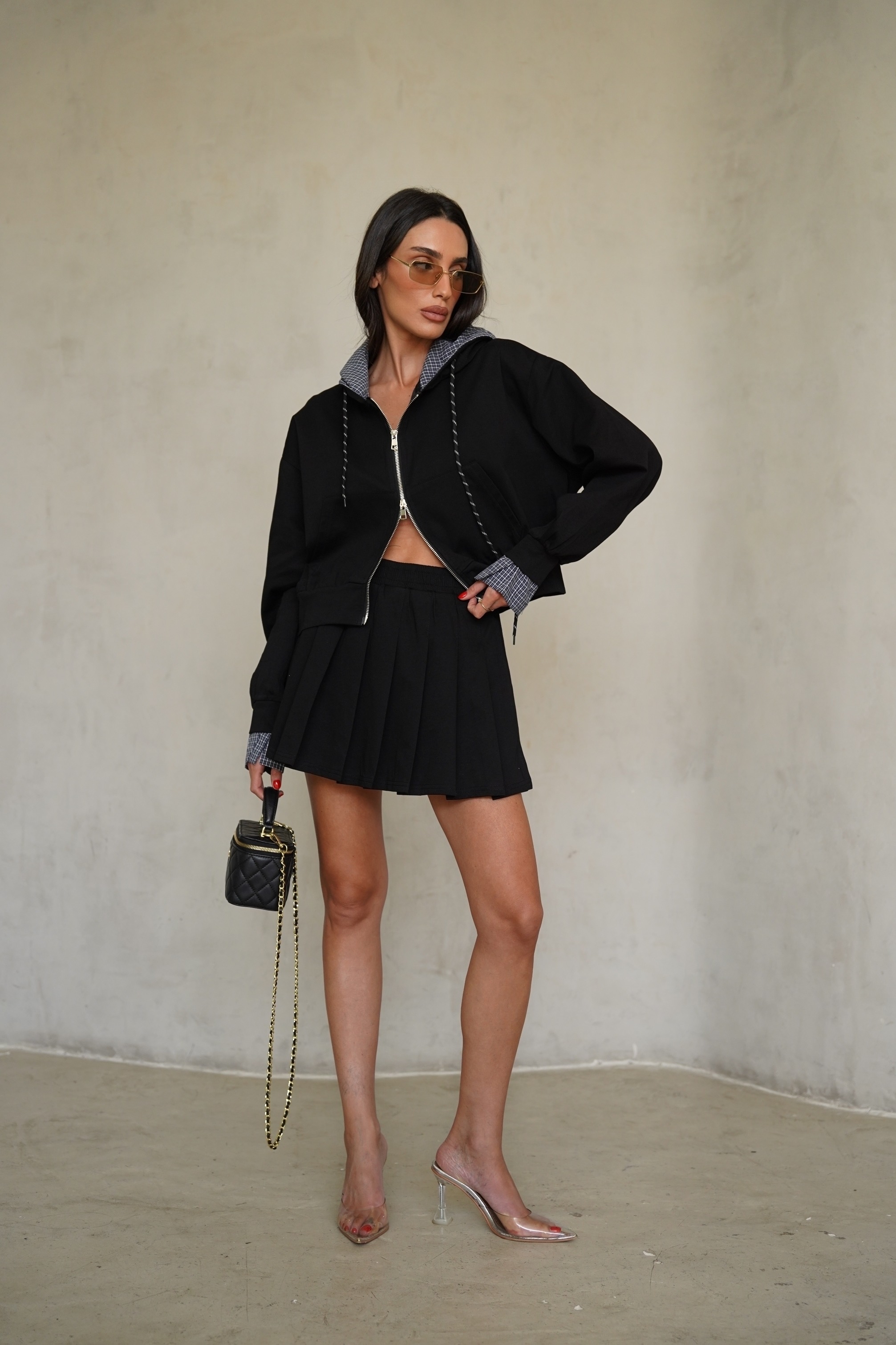 951b0935 F9c4 4382 8deb 195053fe93df