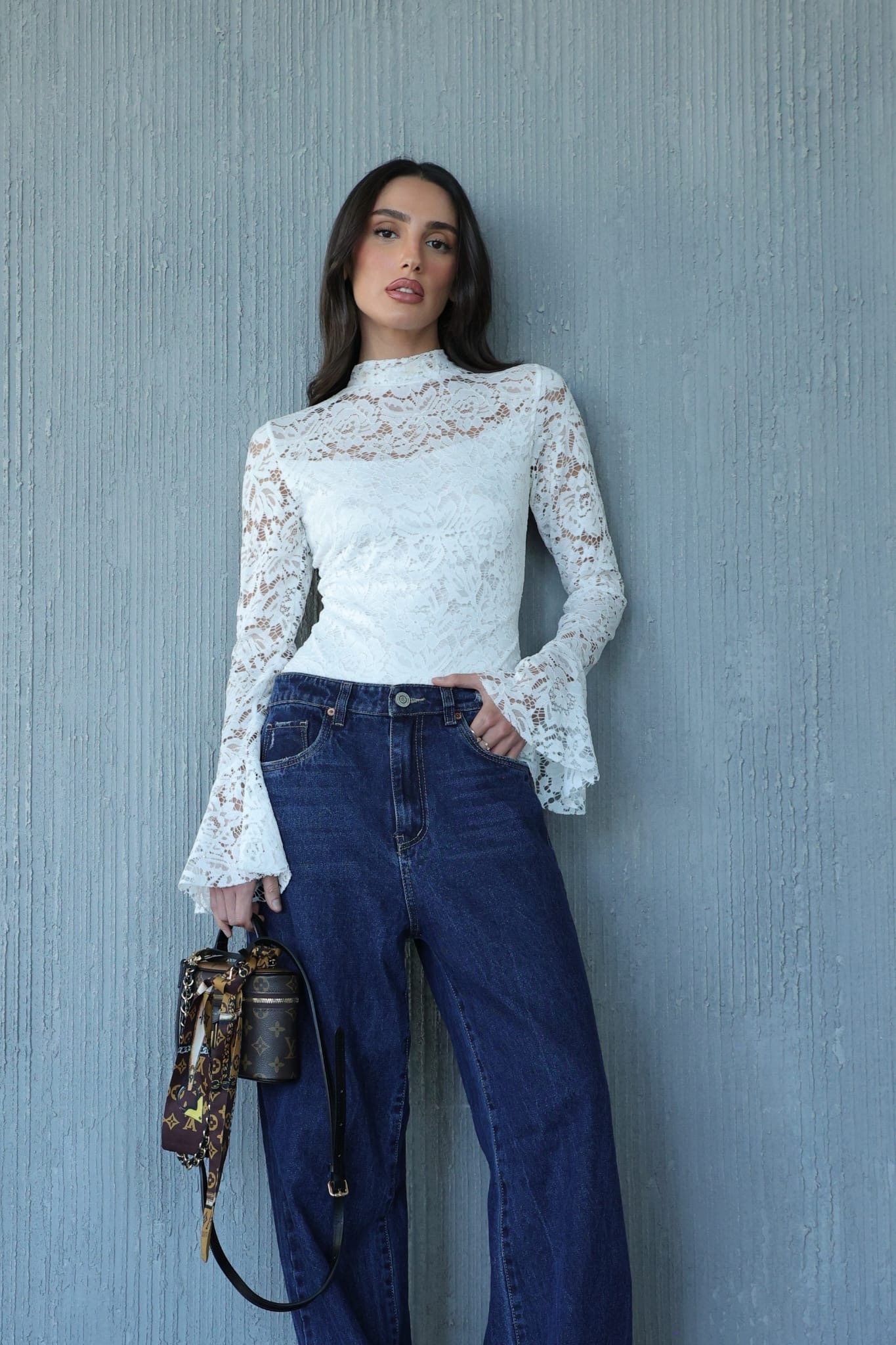 961e87a9 2625 4e73 8b1b C28727489f79