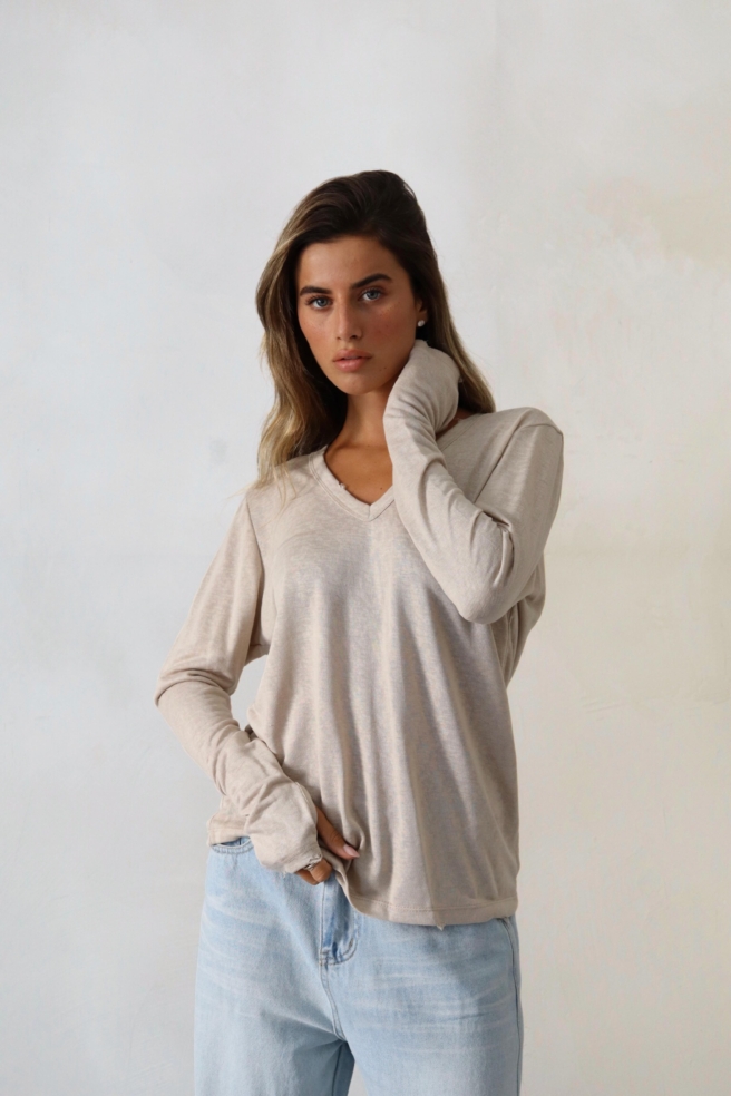 97d03b43 B3f4 4a1e 8020 3e2ee4cf7128