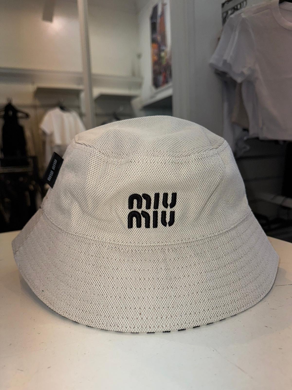 Ce889144 3822 4b51 Abc1 247be3329ccf