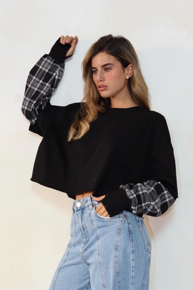 03f12b5e 8537 4e12 86e4 B4949c23b3c4