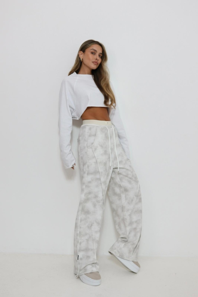 0ff2eba4 14c1 4af7 Beaf De17d5957d8b