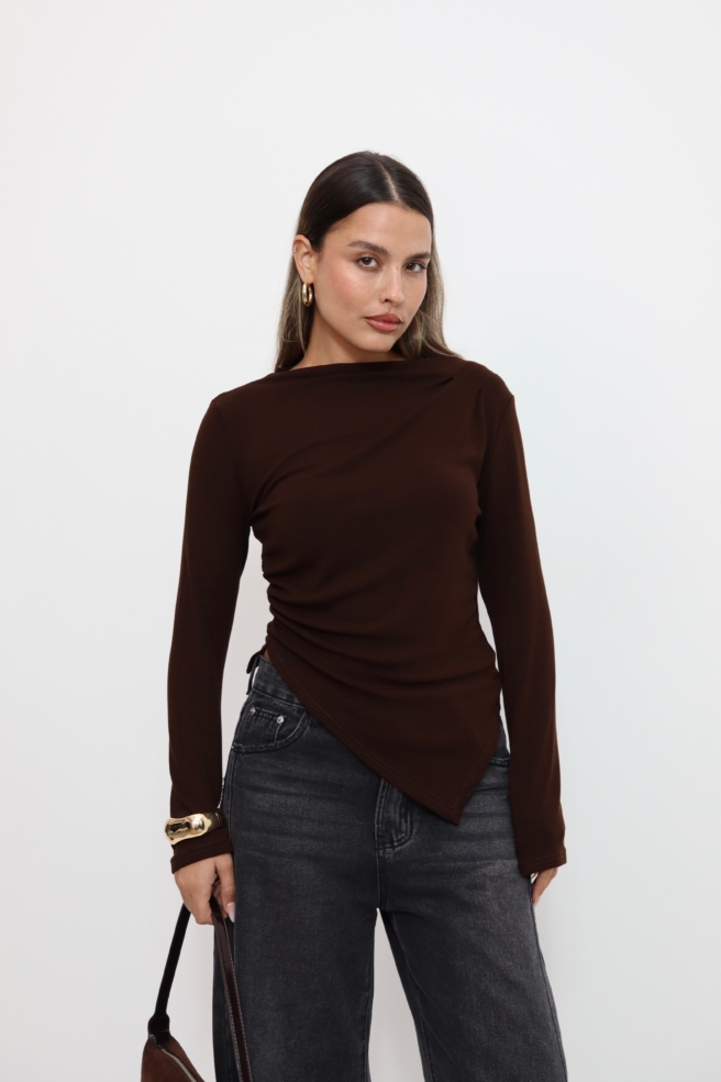 2d253feb Ef01 4093 8880 D5beef3d868e