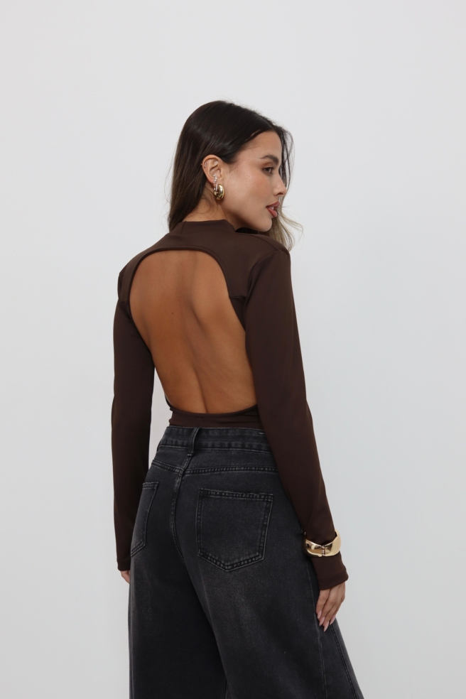 31cb3370 58a1 423e Ab8e 676cf8eebbc8