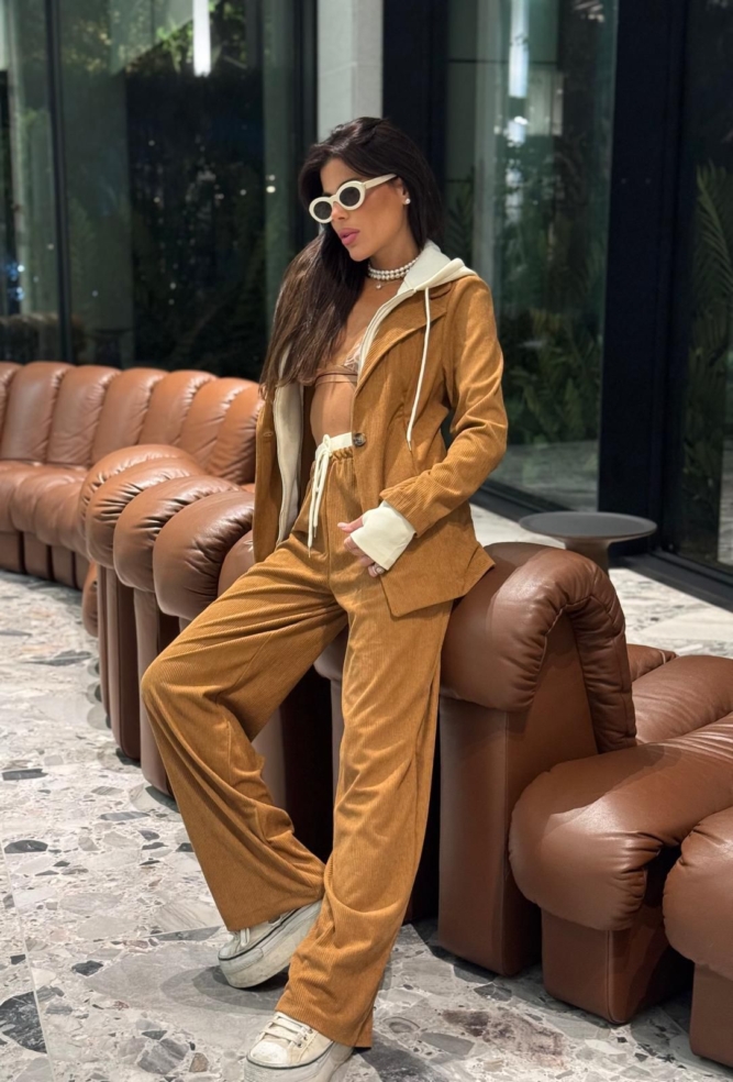 3bfc9f06 Ca1a 48b5 975a 97fded9a4766