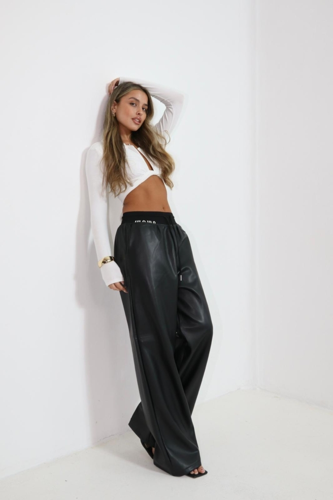 418b12b6 7339 4dcb 8195 495b08ad720f