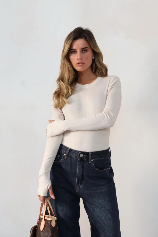 4767780d B47a 420f 8ade A70d43fbd764