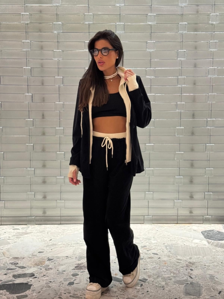 49828999 169e 4426 Ad49 E693cfc20569