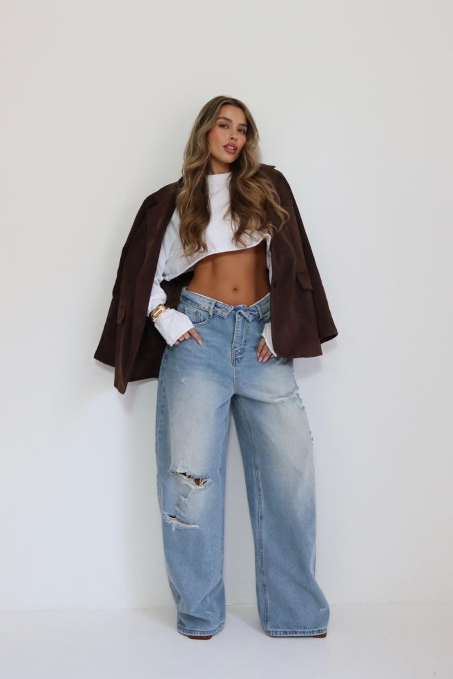 75964a92 E363 4fc7 B8f7 3b820efa0603