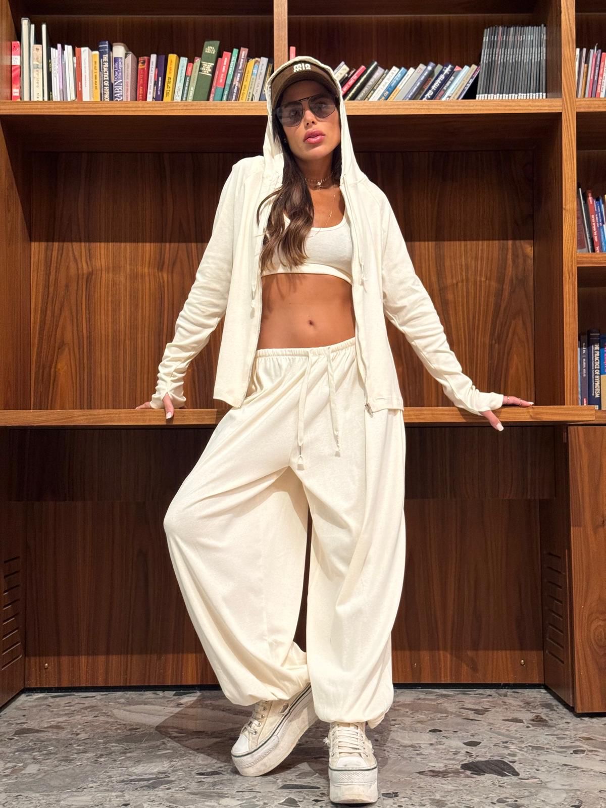 8113ae63 Ae87 4772 B615 E22e08f5a168