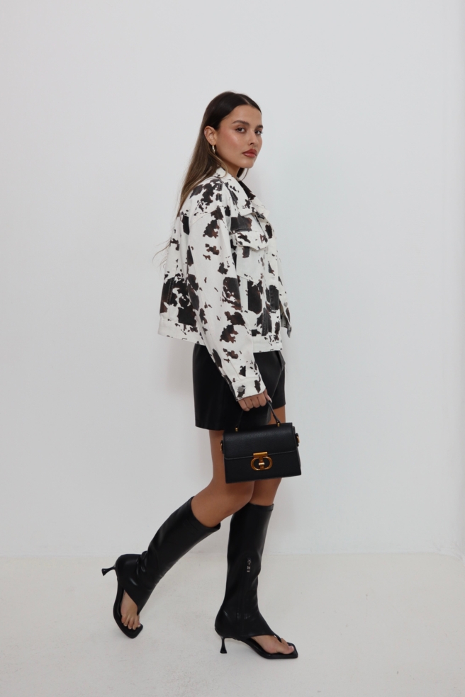 8acc760a 6517 4207 Ad2d 0269573938f1