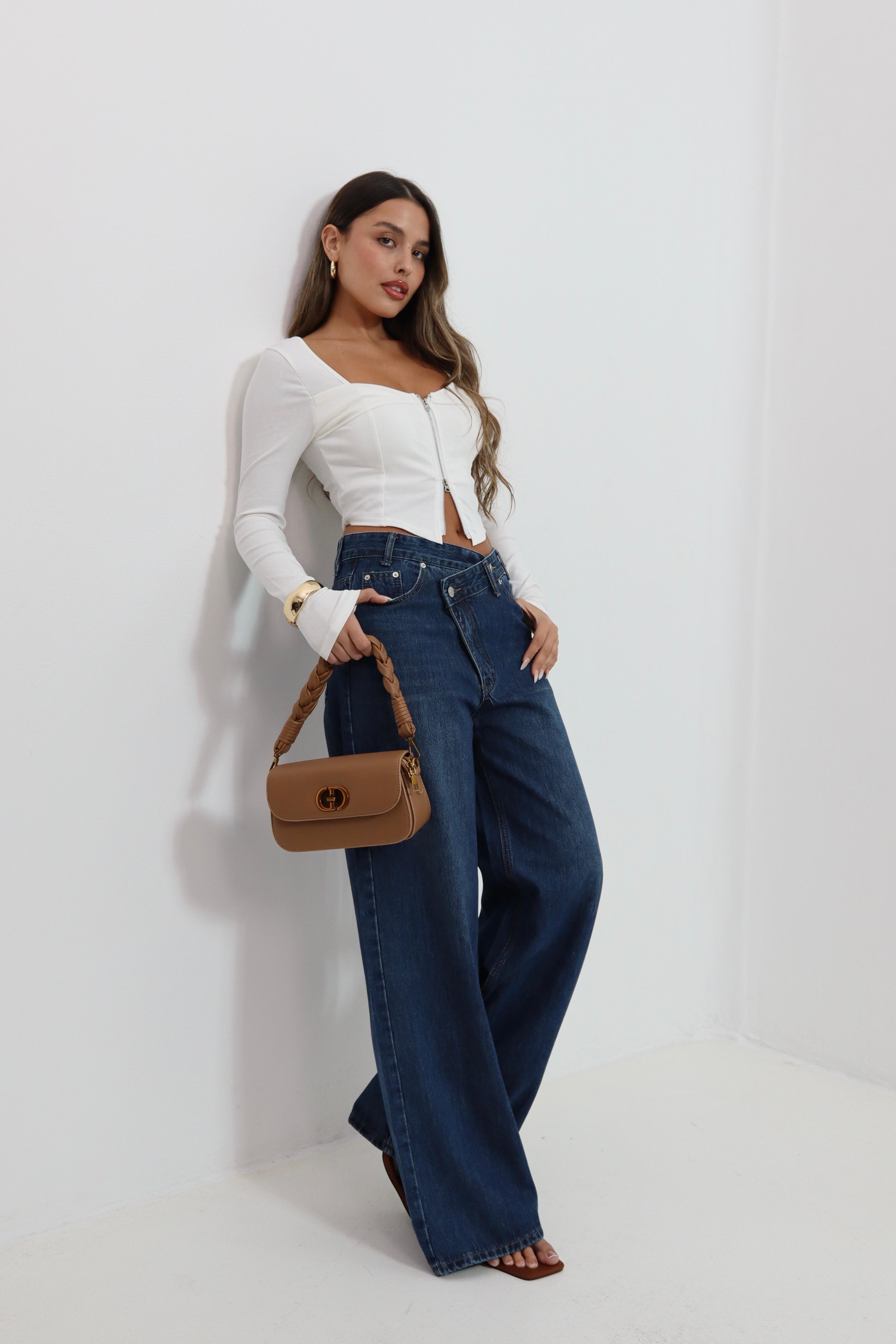 8f44d6f9 6040 482d 9991 7a7e3197ce87