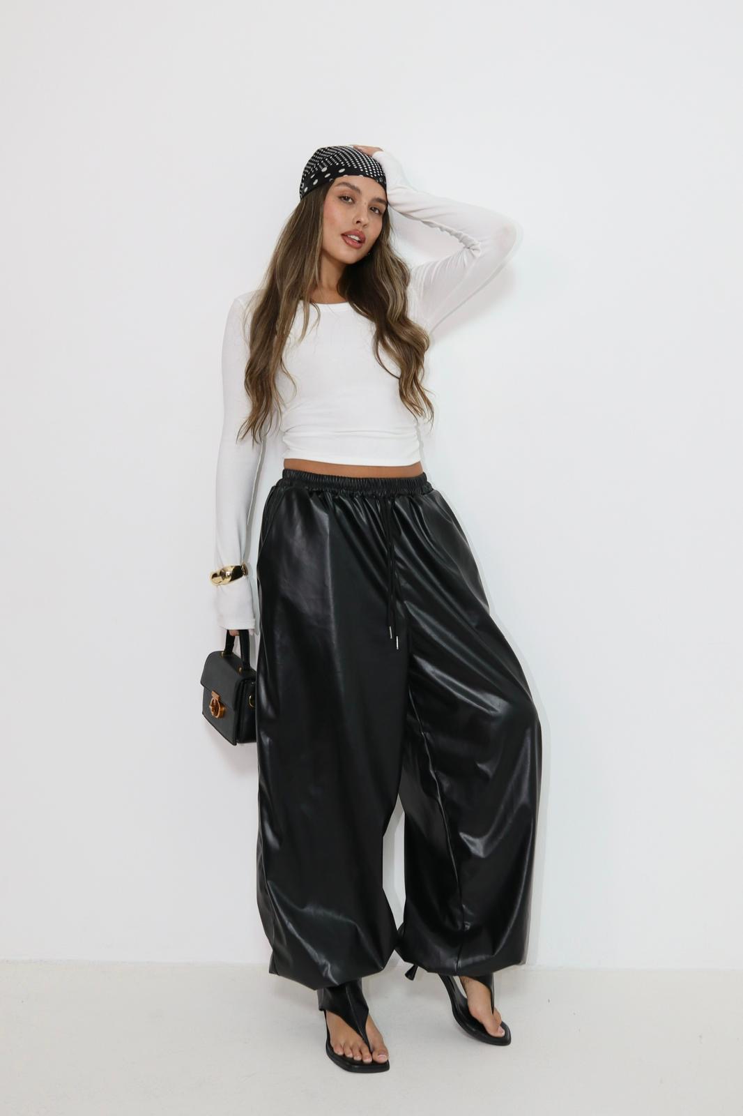 93d6a2a3 0c83 48d0 9280 368f4d308fd7