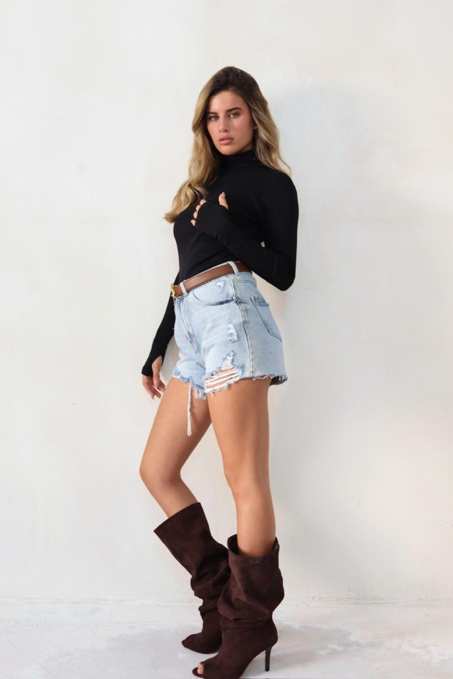 Ab1faea9 6cfd 4a35 9671 Deea2da3c351