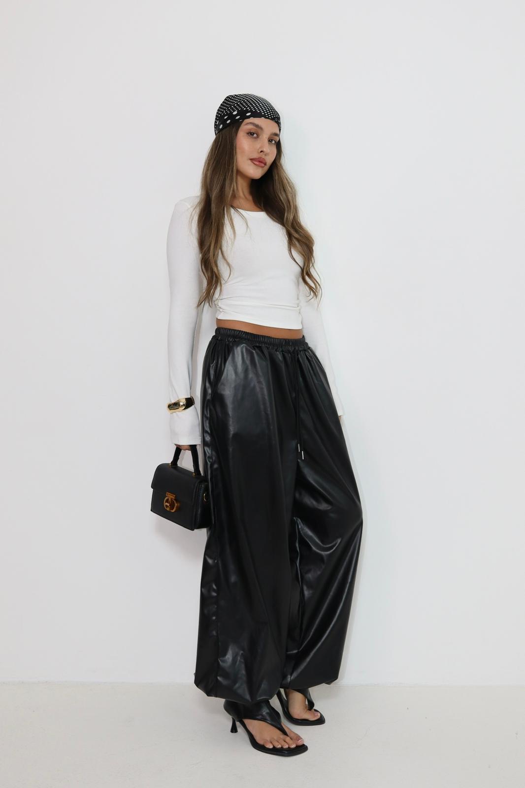 Ae4ab927 4900 4543 91f7 09dde52dbc98