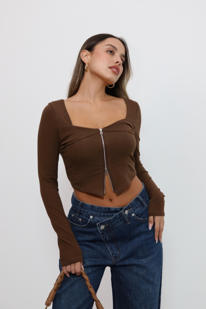 C0458f92 2b96 4fb9 B63c 239a9207390a