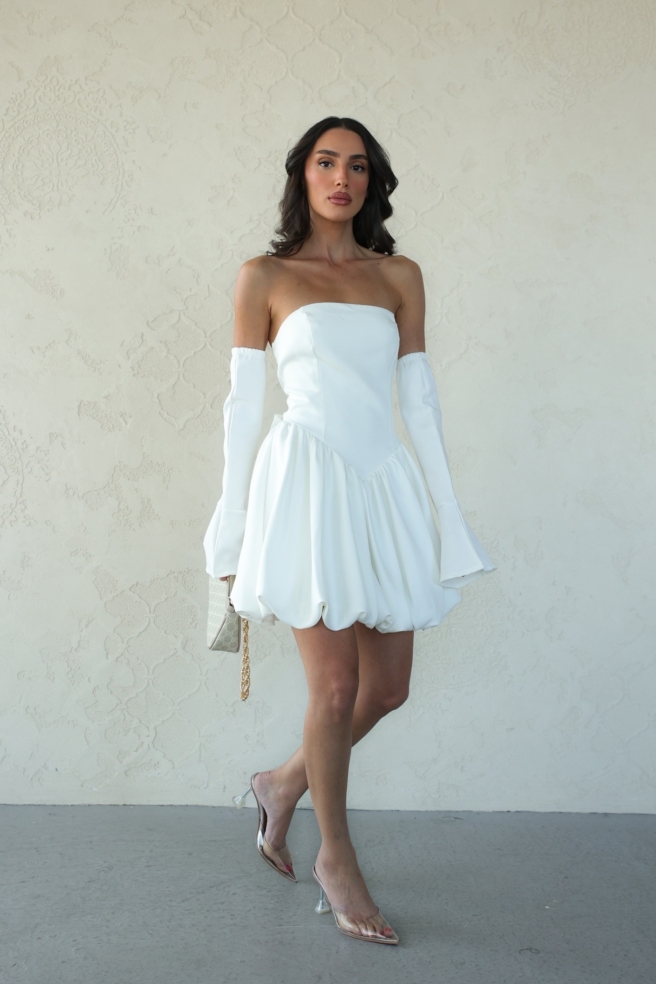 Ee83c8f0 194a 4980 96b3 Dea277a987ba