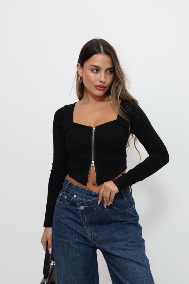 Fb45ddaa 3a17 49d8 8a8f 9a4a4416a609