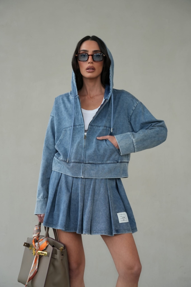 16398eda 112c 40d4 8f79 F02070e34233