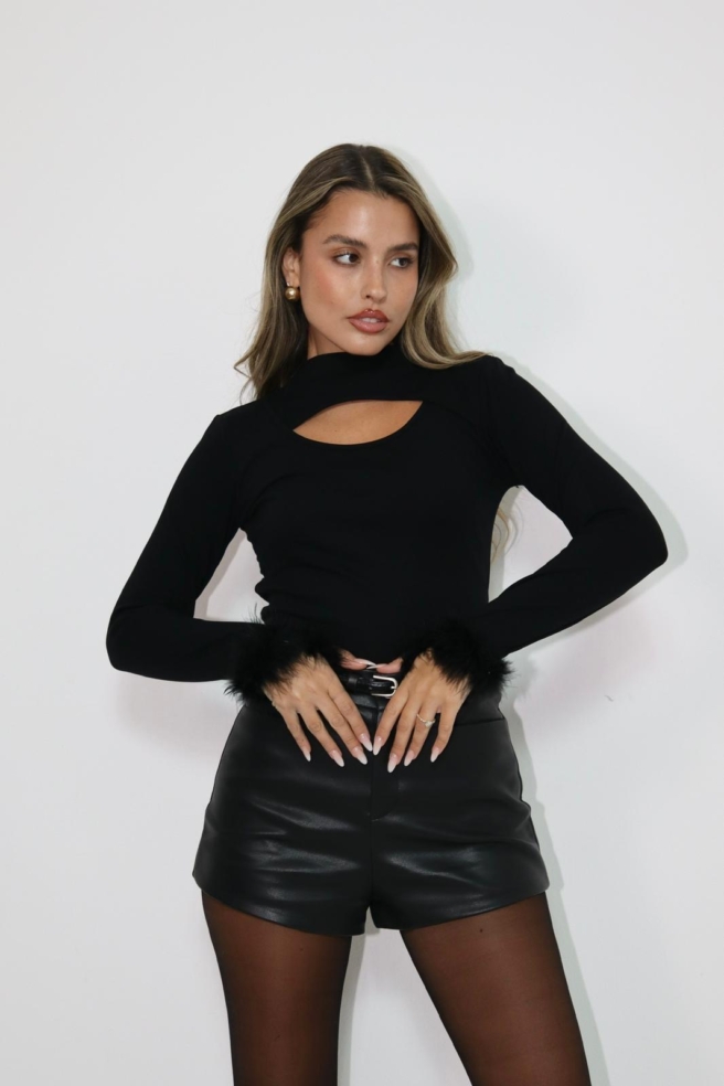 198fdf2e F43b 4216 88bf 3ee2a51db102