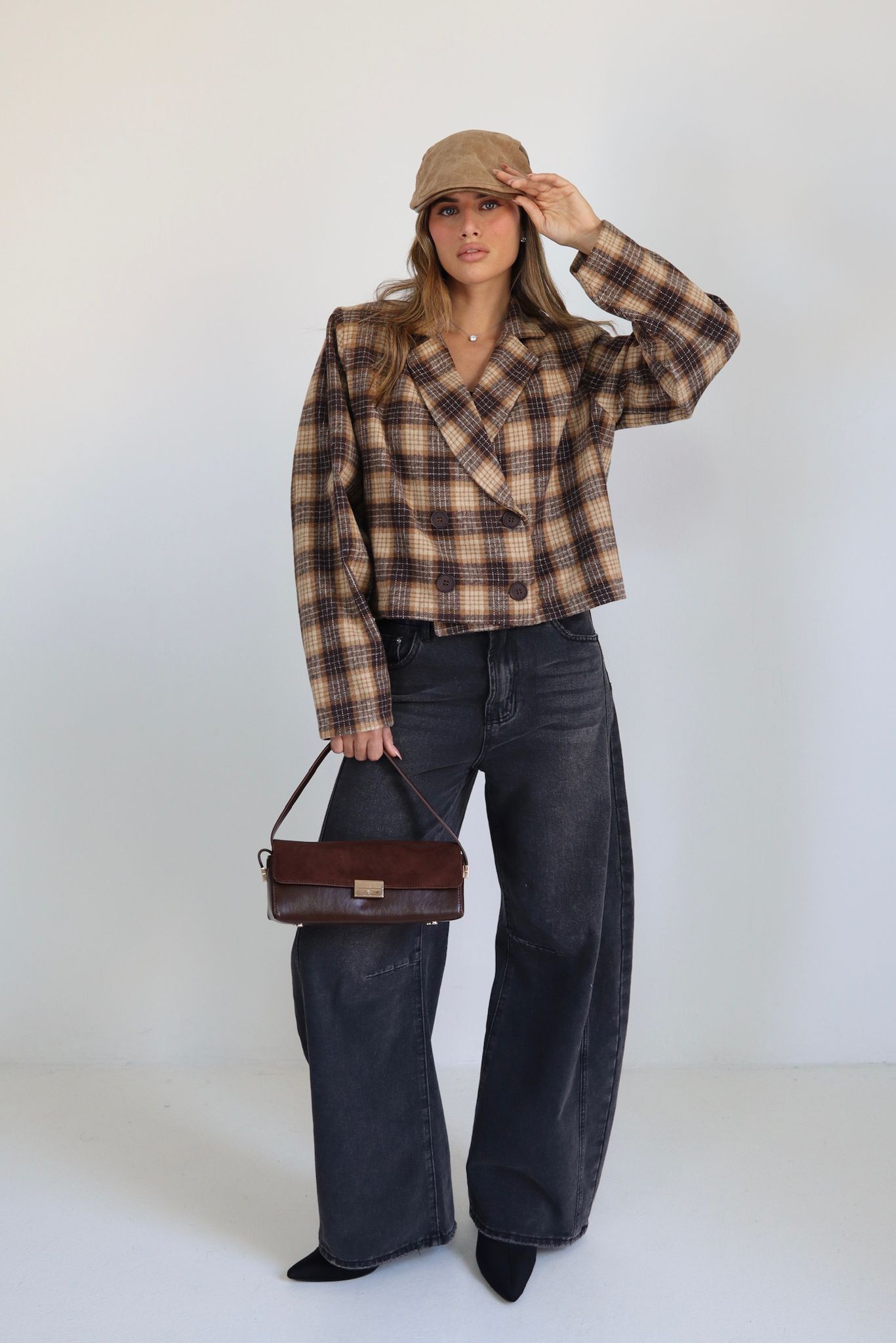 3a953b55 6a1f 4716 B322 C53d9f413049