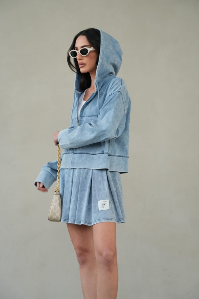 41d39bf4 7f22 4bd6 B3fe 4f26e940c235