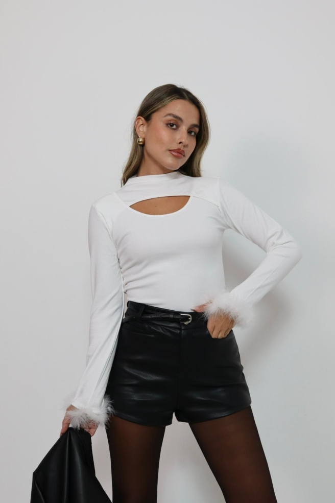 4c426c35 589a 4ea2 A5dd B71da1a8214c