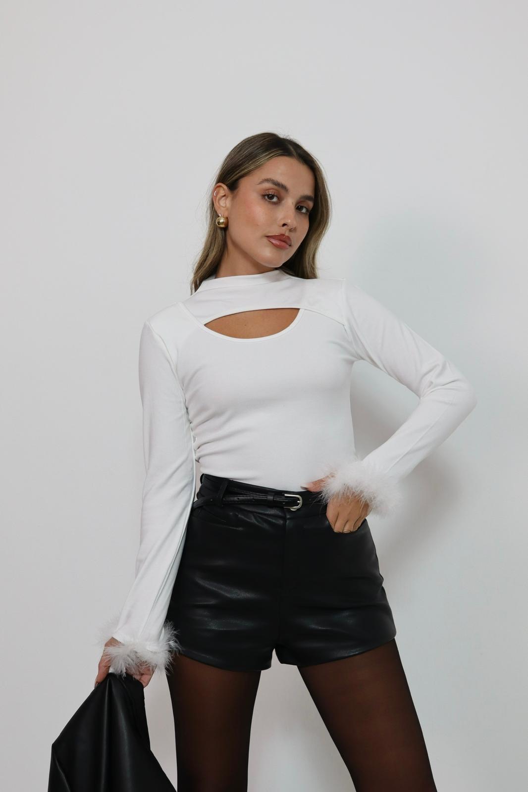 4c426c35 589a 4ea2 A5dd B71da1a8214c