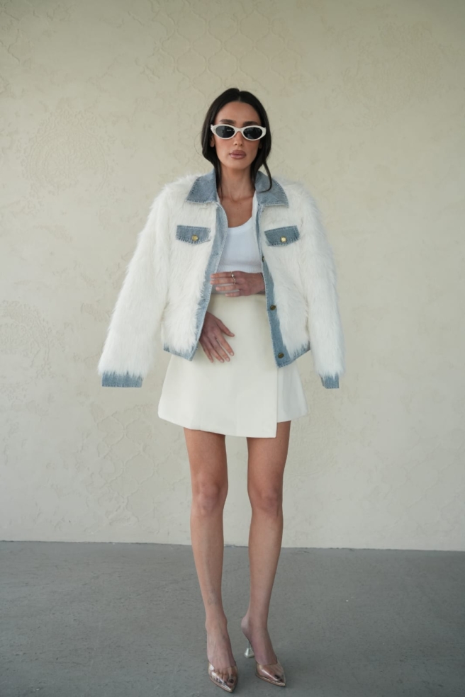 74c87a42 8a3c 4bf7 Ab71 76c367b6f9ee