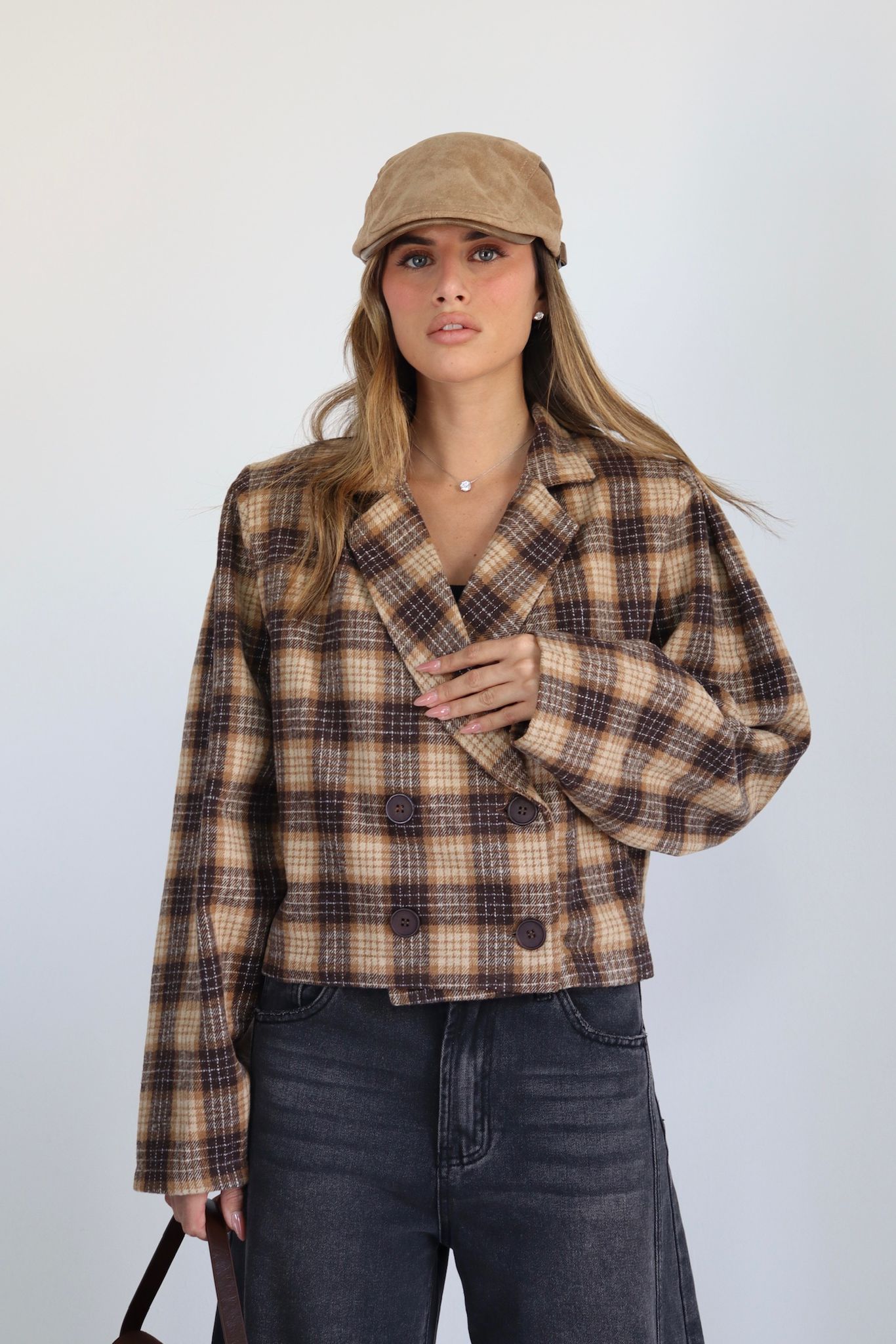 778aef4b B704 4ddb 8ce7 F6d127f1fff6