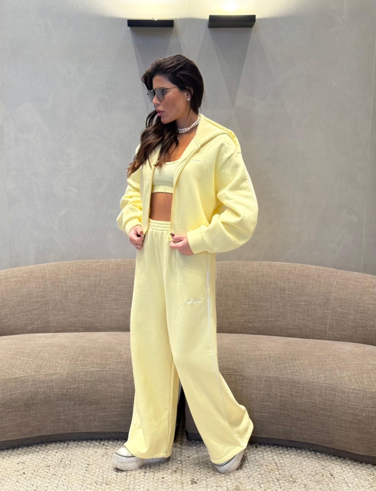 7f0fd2c5 7673 41d2 81ad 20408231b256