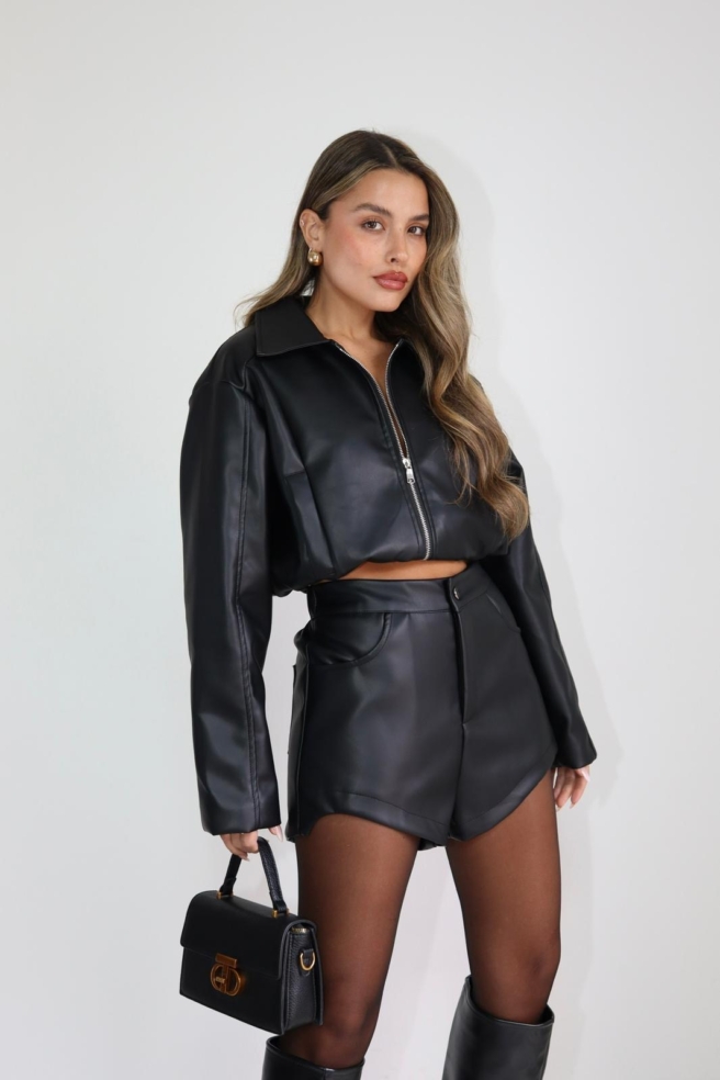 85e1b396 4862 4894 9815 Fe074e62c730