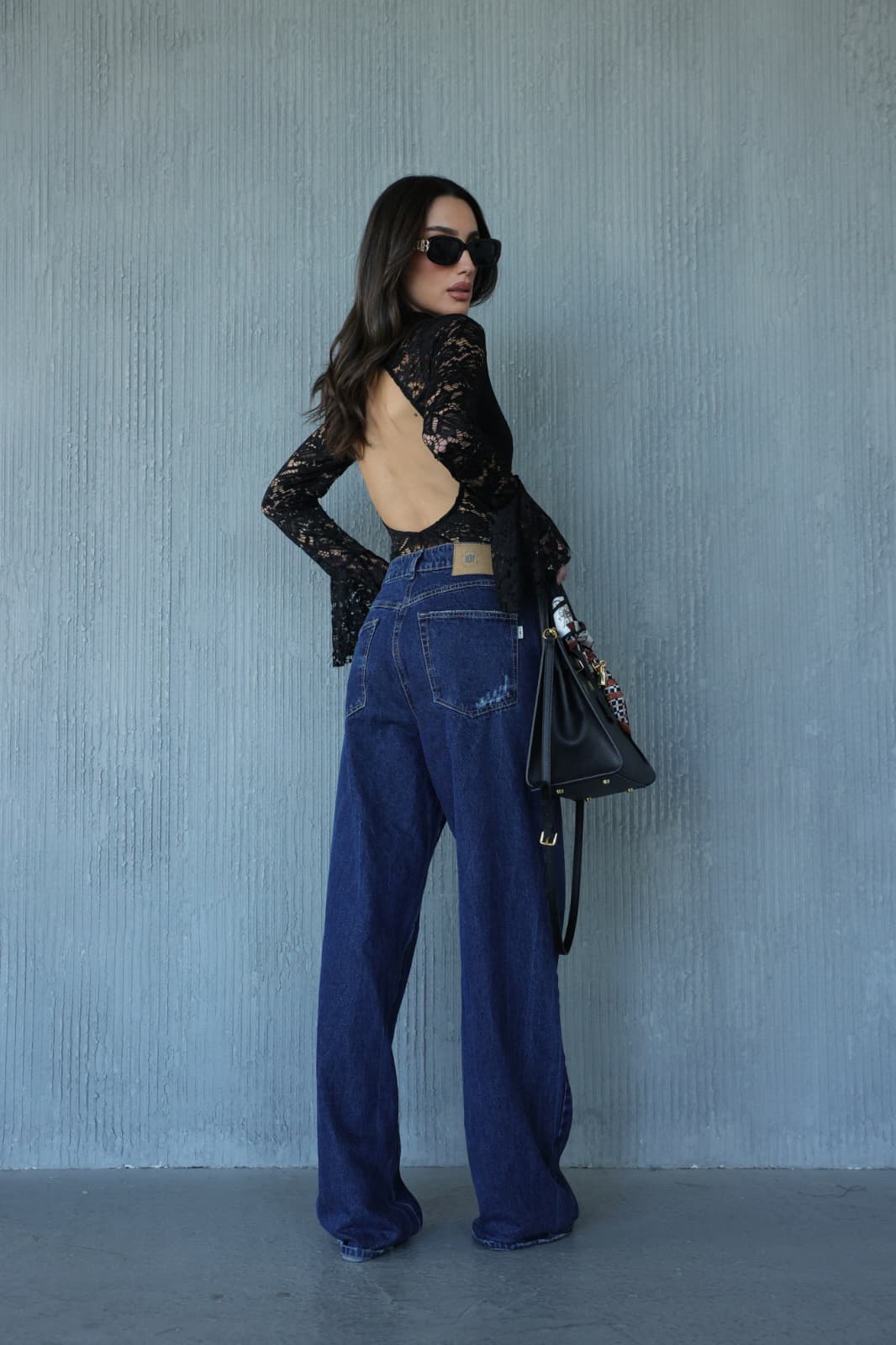 90f005ec B4d8 465e A228 A8ec3e42e74a