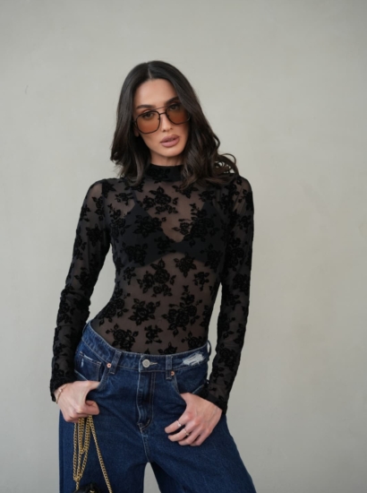 בגד גוף תחרה