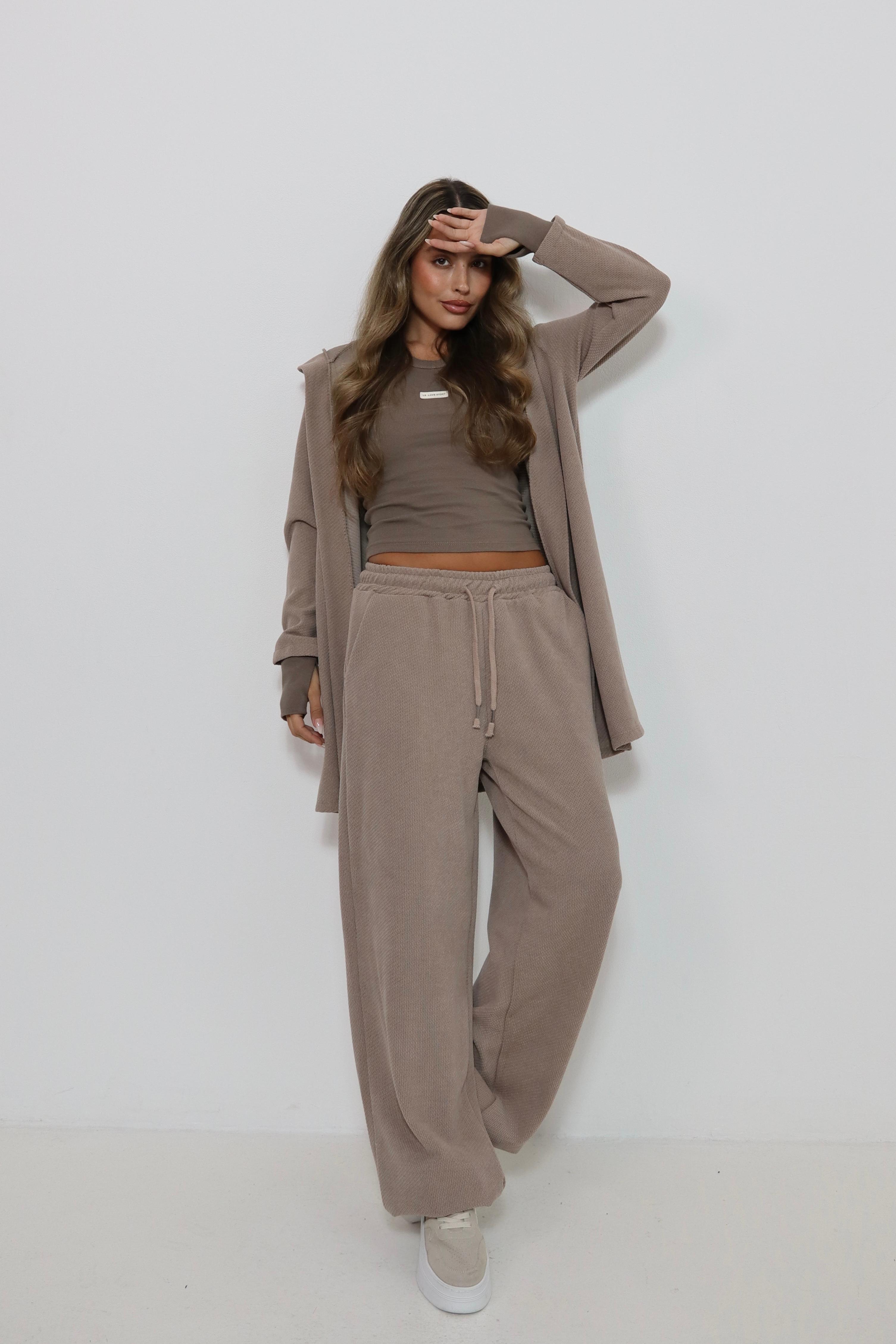 9fd3475d Dba1 4374 Bb79 E6df1bdbb1a1