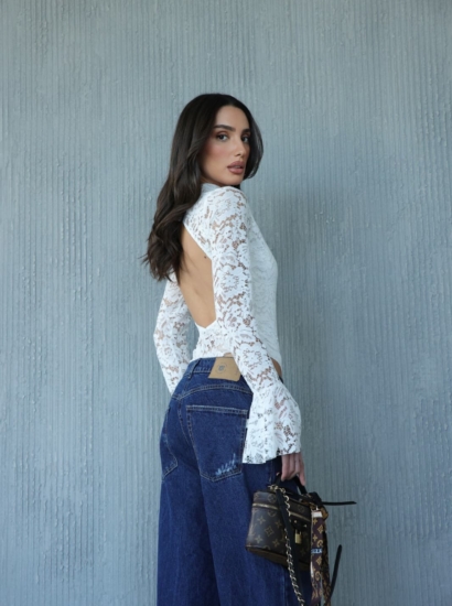 בגד גוף תחרה פעמון גב פתוח