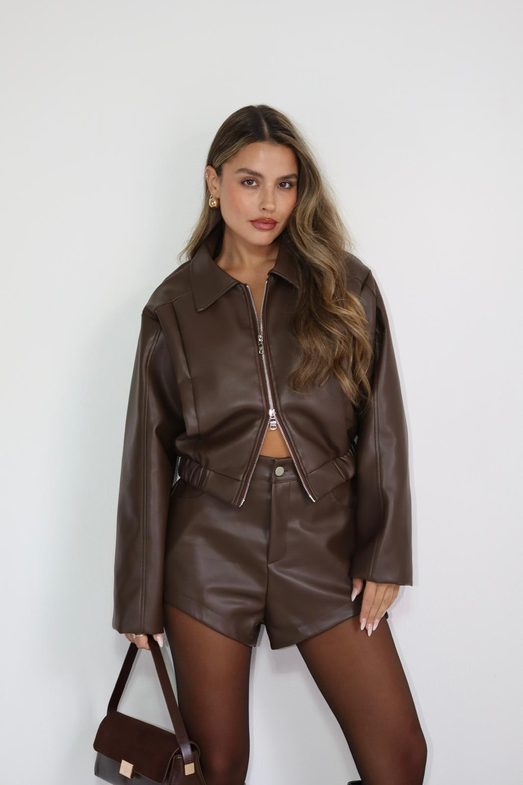 A6326aa2 C7dc 4df1 85c3 2b14e7d5b461