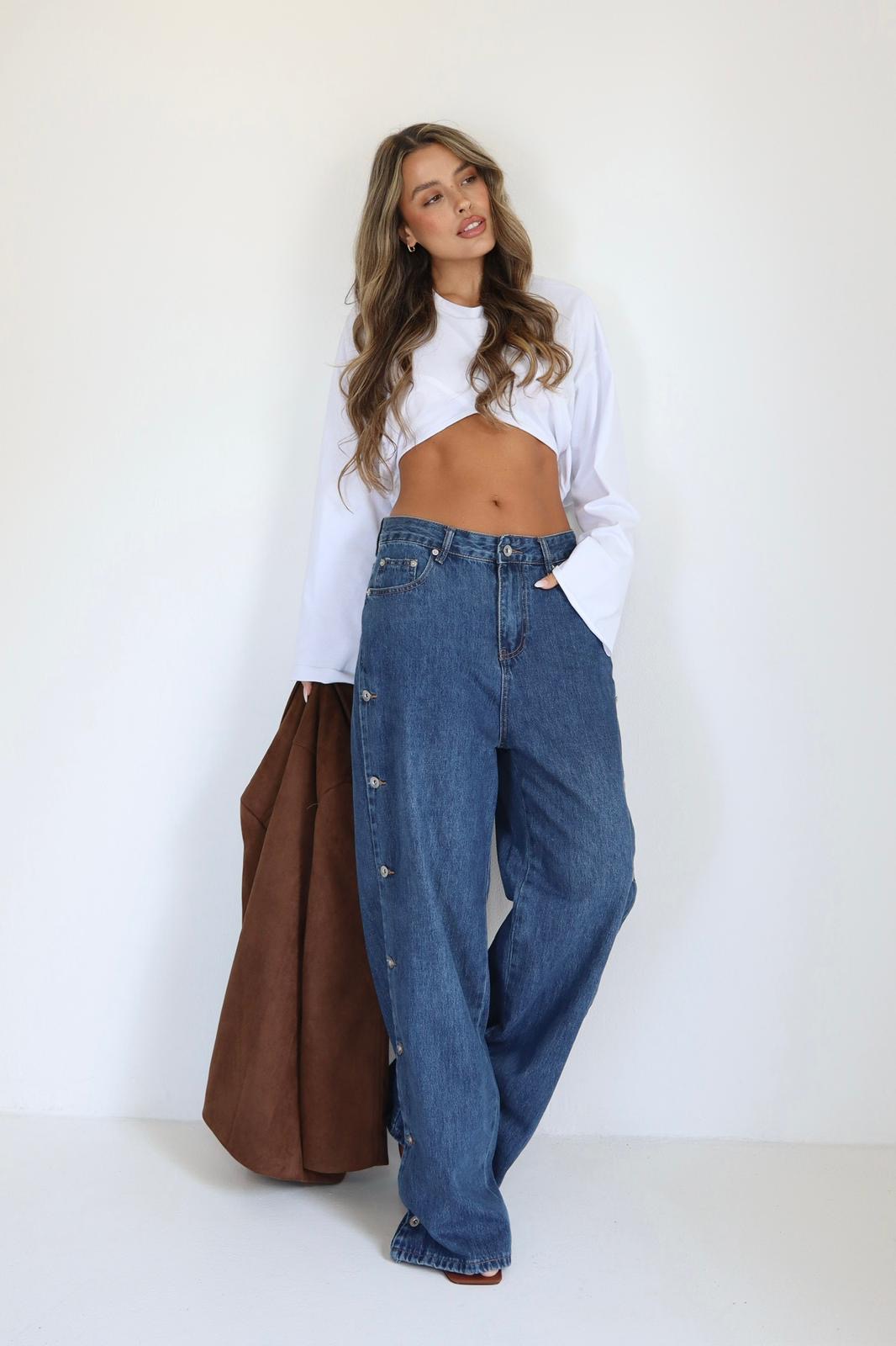 Ac0b7d02 7cfe 49fe Aac8 1d1541afda61